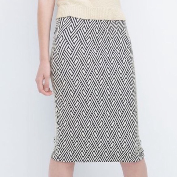 zara black and white pencil skirt